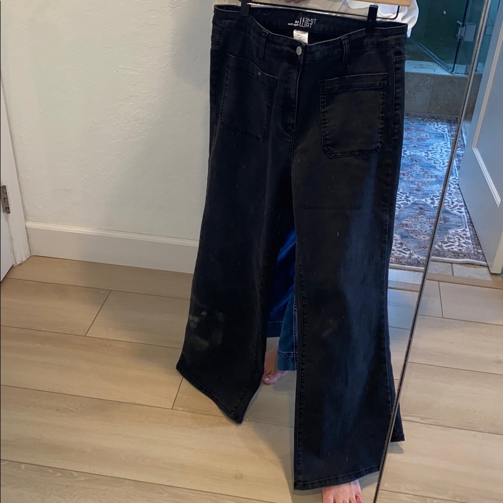 NWT High rise flare front pocket jeans